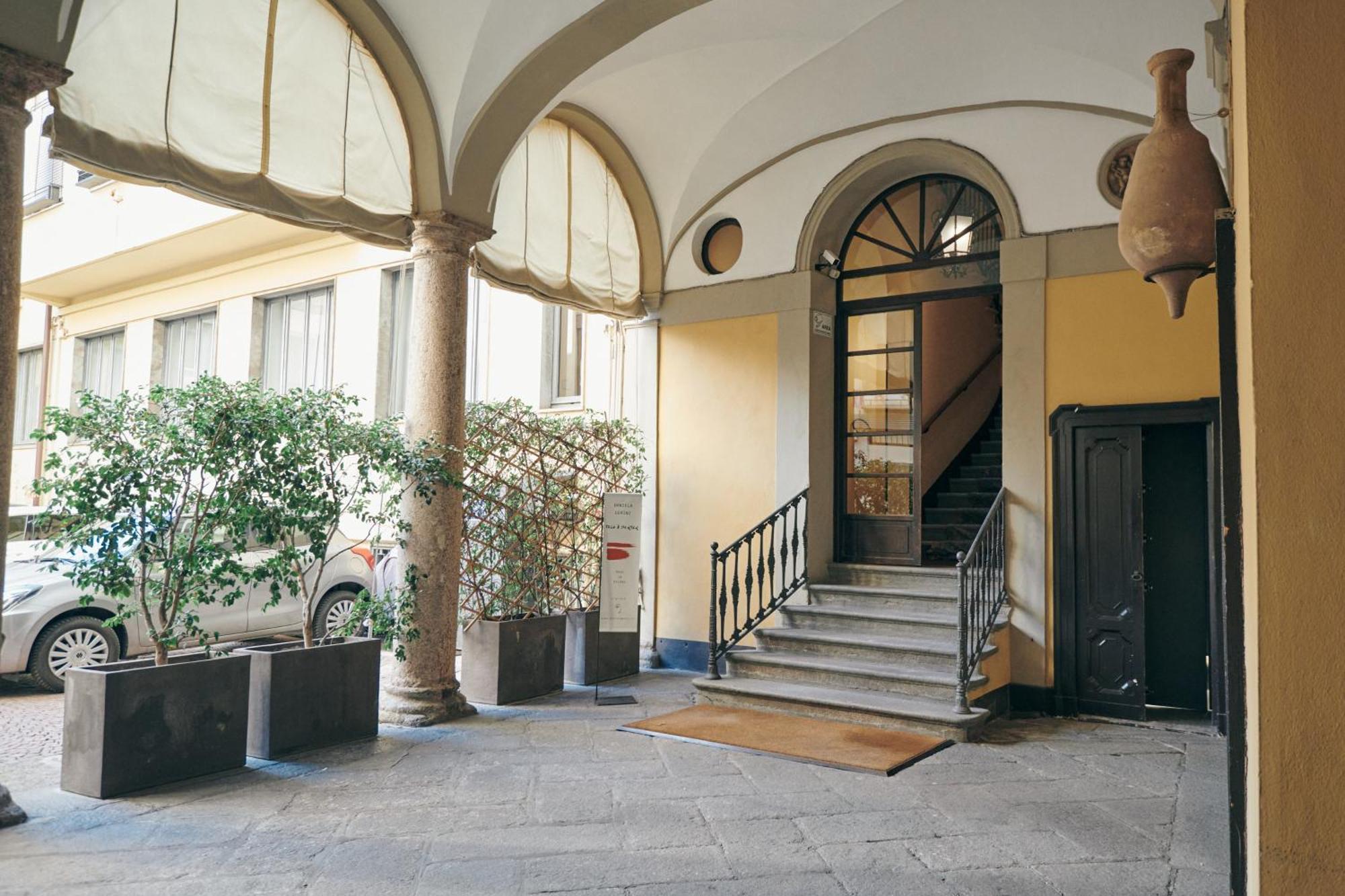 Sant'Andrea Penthouse By Montenapoleone Living Milaan Buitenkant foto